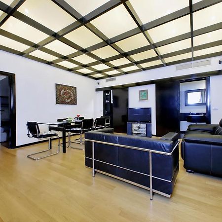 רומא 4Bnb - Spacious Porta Pia Apartment מראה חיצוני תמונה